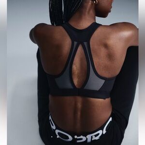 Nike Swoosh high support